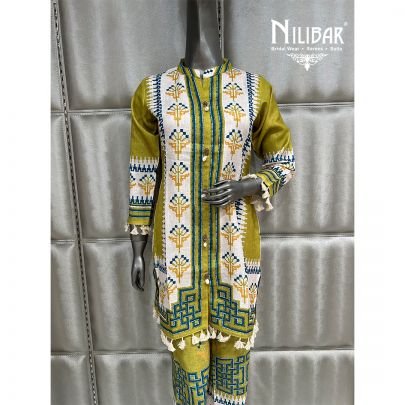 Off White and Parrot Green Cotton Printed Co-ord Set