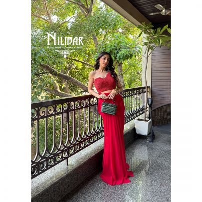Mehak Jain In Our Red Lycra Drape Saree