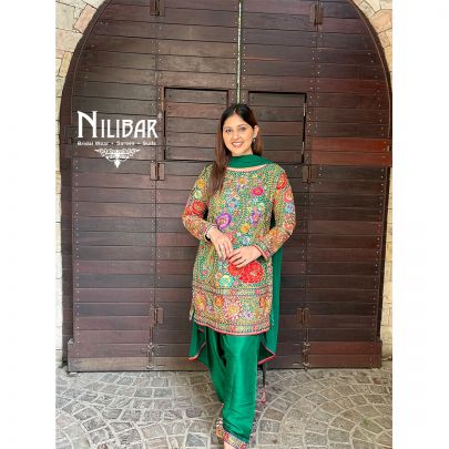 Sifty Batra In Our Green Silk Salwar Suit