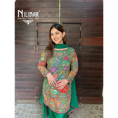 Sifty Batra In Our Green Silk Salwar Suit