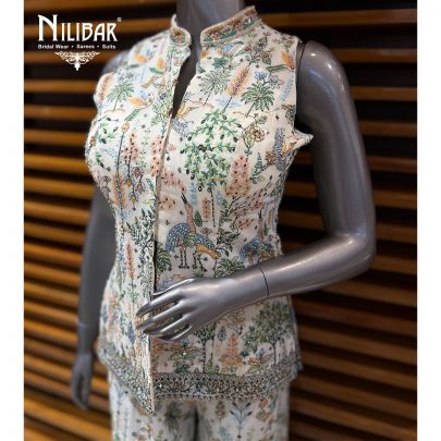 White Georgette Mid Length Top Paired Straight Pants