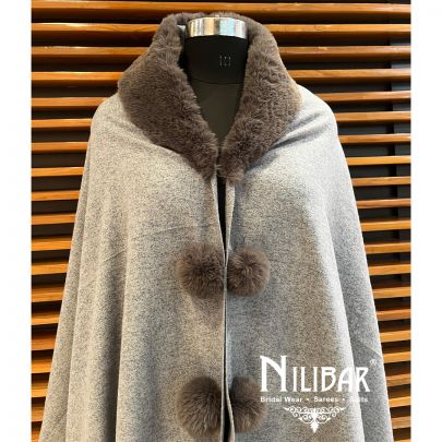 Fog Gray With Contrast Mouse Gray Woolen Cape