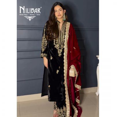 Jannat Khurana In Our Black & Maroon Velvet Salwar Suit