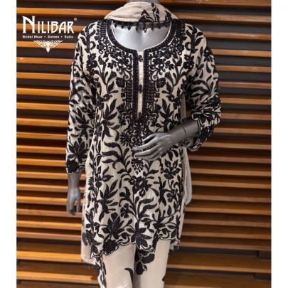 Black Chinon loose Pant Suit