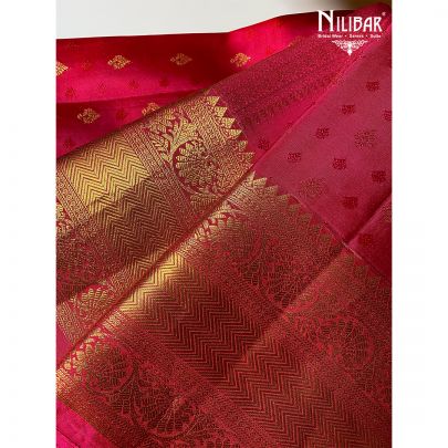 Magenta Pink Silk Kanjivaram Saree.