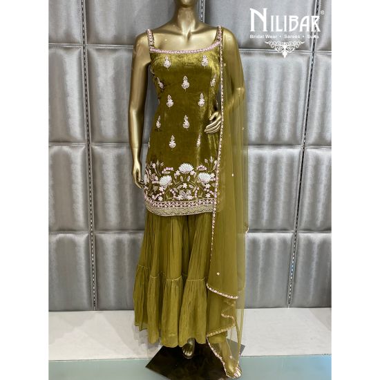 Maroon Palazzo Suit In Velvet With Embroidery Work, Plazzo Set, Plazo  Dress, Designer Plazo Suit, Palazzo Suit Sets, प्लाज़ो सूट - Prathmesh  Enterprises, Mumbai | ID: 26136490797